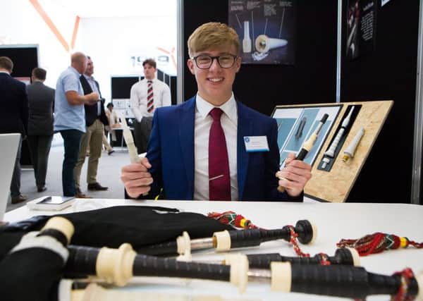 Strathallan School student Robbie MacIsaac has invented a method of eliminating moisture from bagpipes