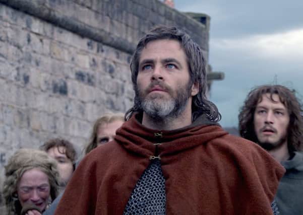 Chris Pine as Robert the Bruce in The Outlaw King.