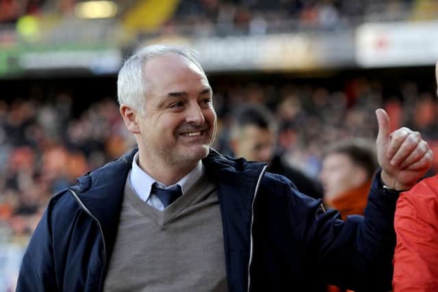 0mins - Ray McKinnon was welcomed back to Tannadice