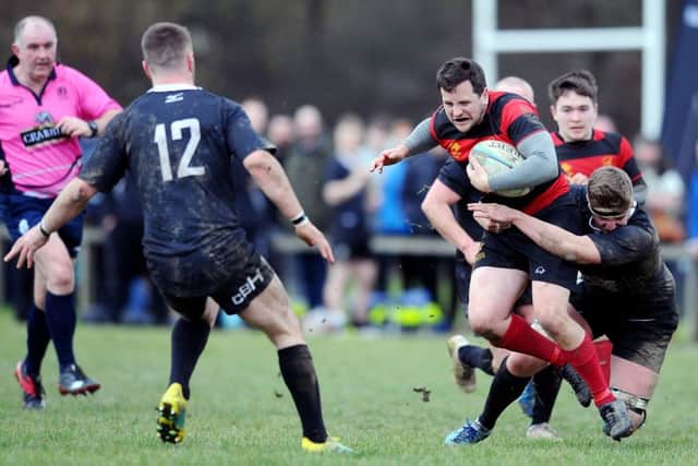 Grangemouth 6 Strathmore 43. Pictures: Michael Gillen.