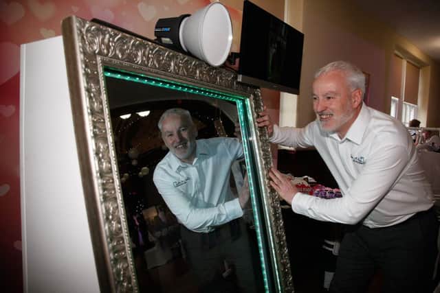 Dave Lang of Just A Pose selfie mirror.