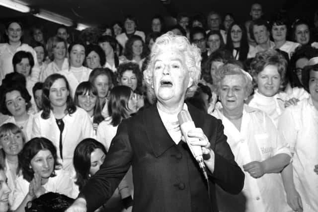 Gracie Fields entertains the workers