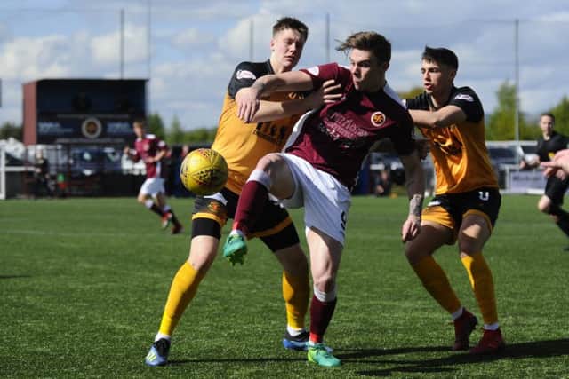 Stenhosuemuir 1 Annan Ath 2.   Pictures: Alan Murray.