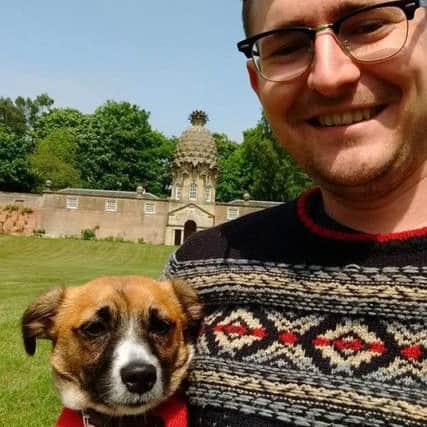 In his spare time, Fraser enjoys spending time with his wife Joanna in their adopted home town and with their much-loved Jack Russell, Poppy, pictured here at the Pineapple. Fraser is also a member of Falkirk Curling Club.