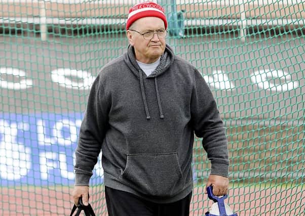 Tributes have been paid across the athletics community to coach Willie Robertson