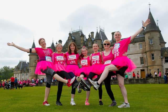Race For Life in aid of Cancer Research at Callander Park, Falkirk on Sunday, June 23. Pictures by Scott Louden.
