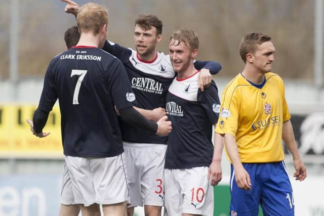 Rory Loy helped to keep Falkirk's title hopes alive in this 5-0 drubbing of Cowdenbeath. Loy scored three to take his tally to 19 for the season.