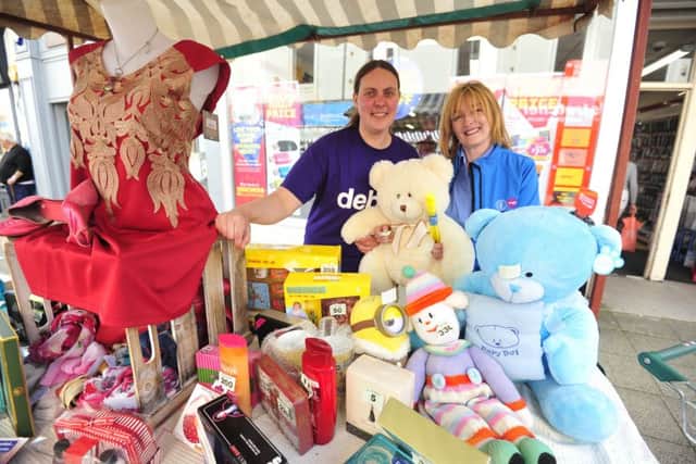Falkirk Charities Day 2019 on Falkirk High Street, Saturday, August 17. DEBRA stall. Picture by Alan Murray.