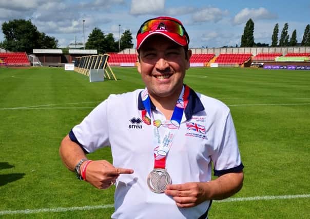 Martin Strang Archer bronze medal in archery pairs at World Transplant Games