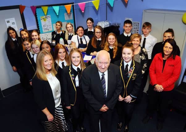 08-10-2019. Picture Michael Gillen. Bo'ness Academy. Pupils opening their new coffee house cafe - Hot Shots - for the community after receiving barista training from Jack Marshall of Tapside in Bo'ness. Pictured: Barista pupils; Catriona Reid, Head Teacher; Jack Marshall, Tapside; Alison Patterson, teaacher and Claire Cameron, Tapside coffee engineer.