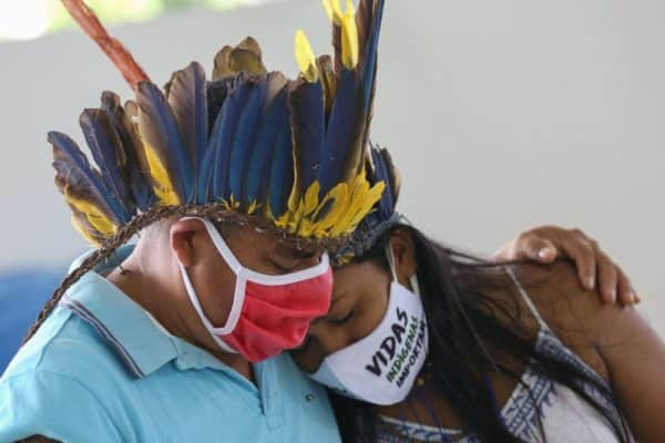 Experts have said that while the Brazilian variant may be more transmissible, there's no evidence as yet vaccines will be any less effective against it (Photo: MICHAEL DANTAS/AFP via Getty Images)